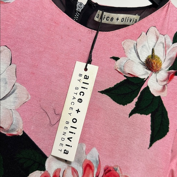 Alice + Olivia Pink Floral Blouse - Picture 2 of 5